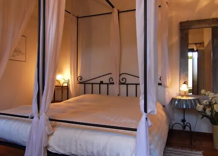 فندق مبيت وإفطار Casaselita 3*